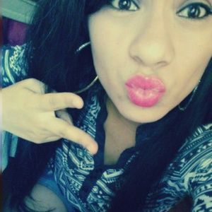 Meet your Posher, Fernanda