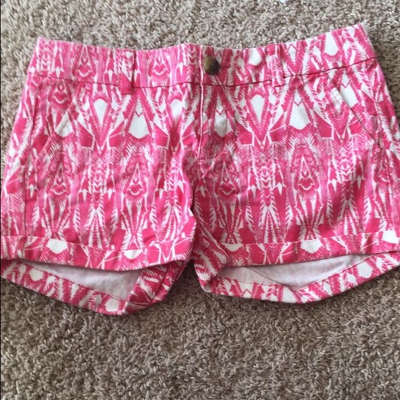 American Eagle tribal print twill shorts