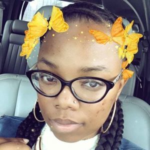 Meet your Posher, Gracie