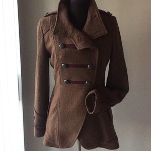 REDUCED! Amazing Free People Tan Peacoat!! S