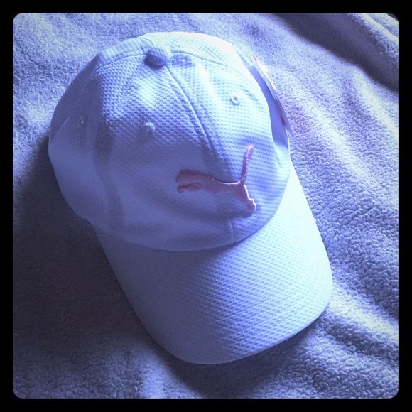 White puma hat