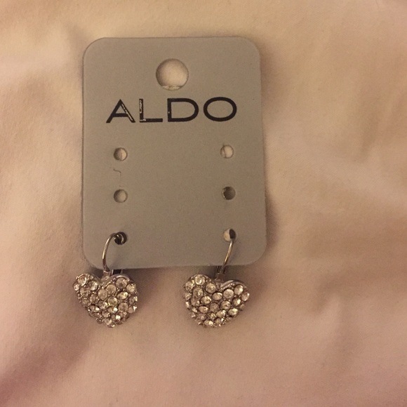 NWOT! Aldo Dangle Heart Earrings