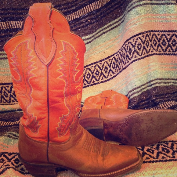 Justin Boots. Size 5.5
