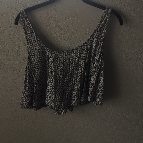 Urban outfitters crop top