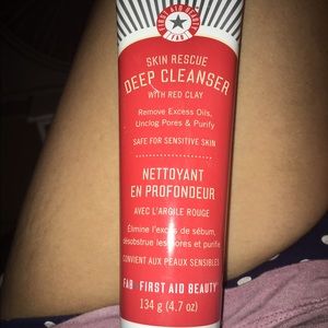 First Aid Beauty Deep Wash face wash!