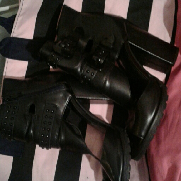 Bcbg