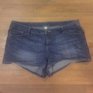 Old Navy Shorts Plus Size