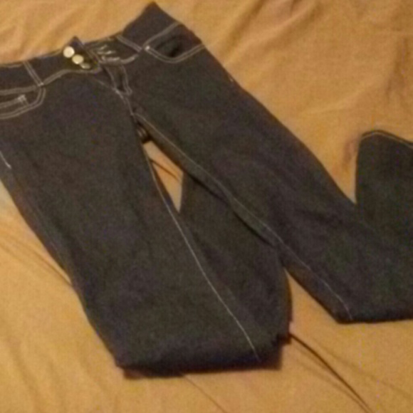 Size 7 dazl brand jeans - Picture 1 of 1