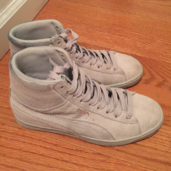 Grey mid top Puma clydes