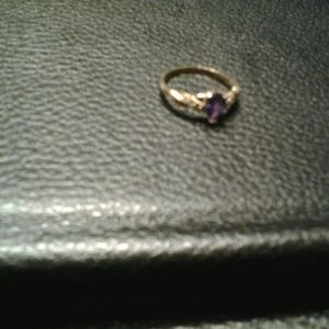 Ladies ring size 6