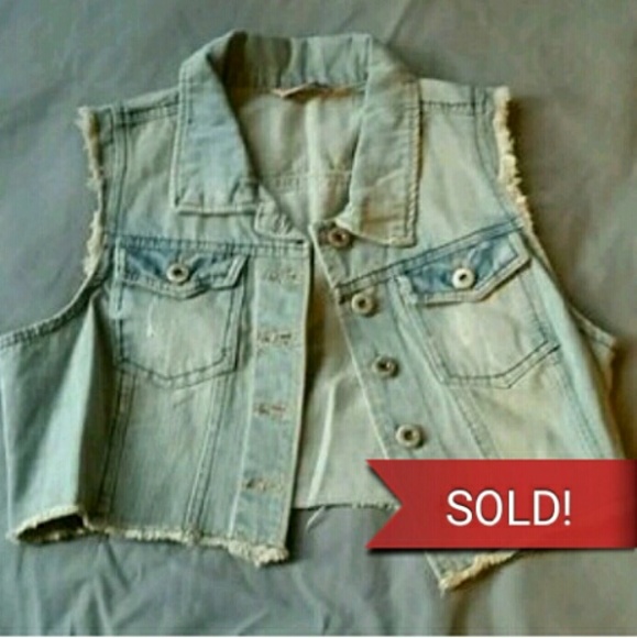 Jean Vest