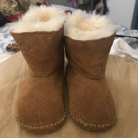 Ugg infant size boots
