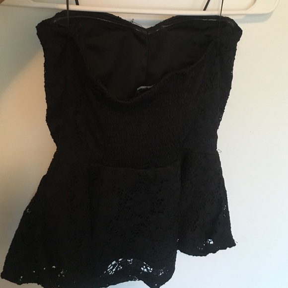 black lace tube top - Picture 2 of 2