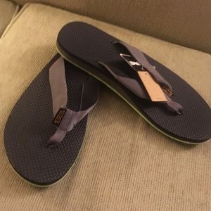 Men's Teva original flop
