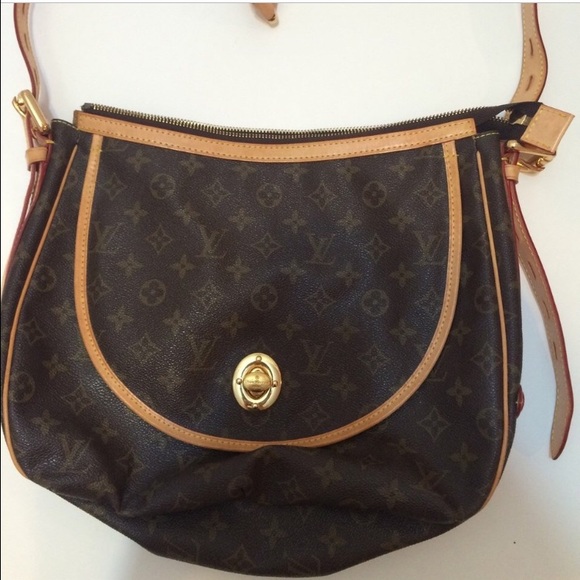 Louis Vuitton Paris handbag