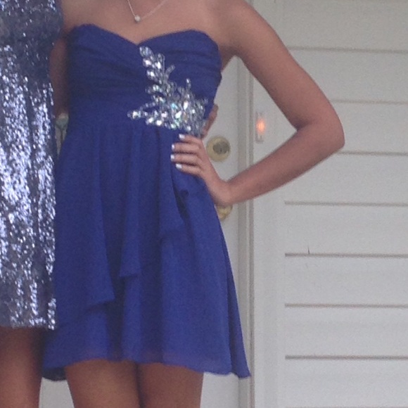 Homecoming dress - Picture 2 of 3