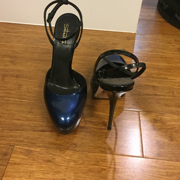 Sebastian blue and black heel