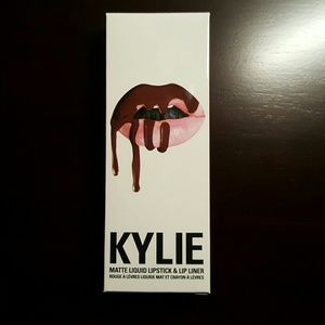 Kylie Lip Kit - Leo