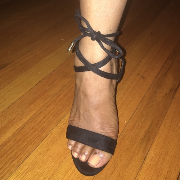 Beautiful black classy heel