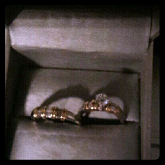 Wedding band set