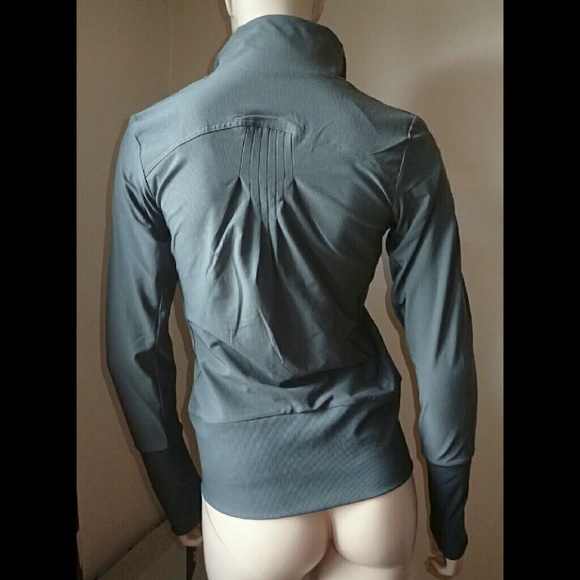 REI Grey Zip Up Jacket XS - New - Picture 2 of 4
