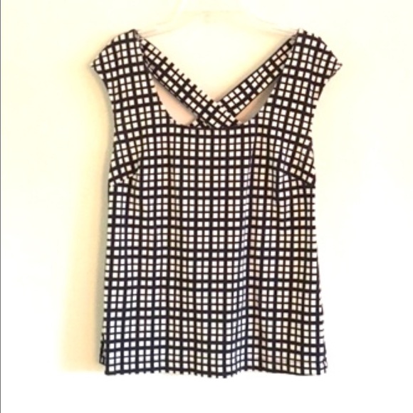 Women's blouse Size Small.