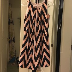 Womens light pink /navy chevron dress