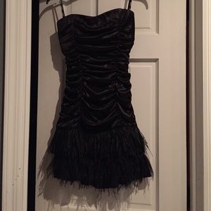Black mini dress with feathers!