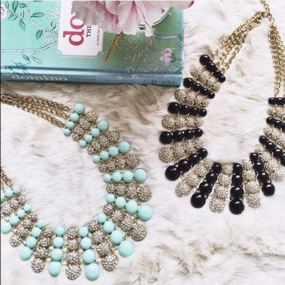 T & J Designs Statement Necklace - Picture 2 of 4