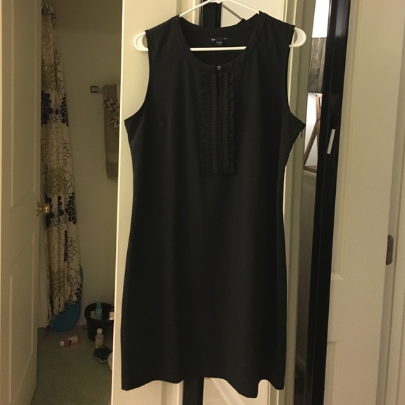 Gap black dress