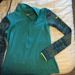 Matching Women's Nike Pro Half- Zip @ Leggings