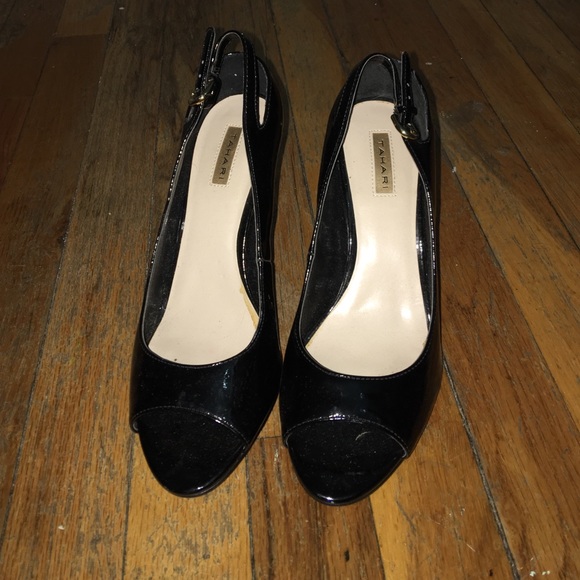 Tahari black strapped heels