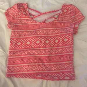Tribal print cropped tee