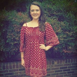 Meet your Posher, Abigail