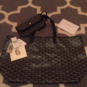 SOLD 🚫NWT 100% AUTHENTIC GOYARD AMALOUIS PM⭐️