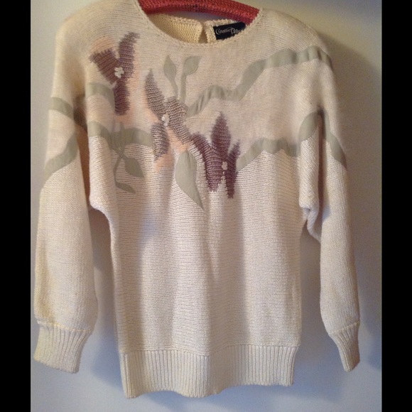 💥$15💥PRICE DROP!❤️HOLIDAY SWEATER MUST HAVE!❤️