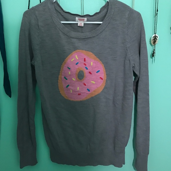 Doughnut sweater!