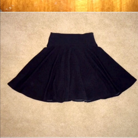 Women's Skirts Size Medium. - Picture 1 of 3