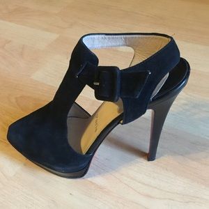 CHRISTIAN LOUBOUTIN pumps