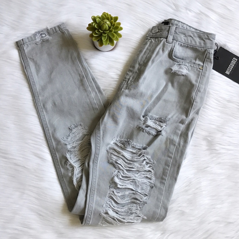 NWT Missguided High Rise Extreme Mom Jeans - Picture 3 of 6