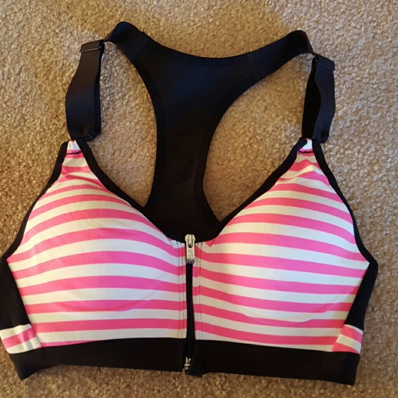 Victoria's Secret NWOT zipper sports bra