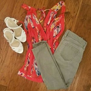 EXPRESS Green Ankle Cropped Skinny Jeans