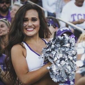 Meet your Posher, Madeleine