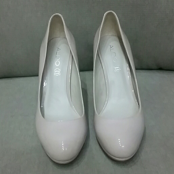Aldo nude pumps