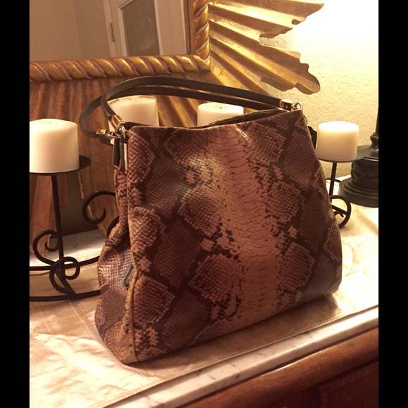 Beautiful Python COACH Phoebe Bag!