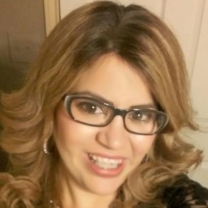 Meet your Posher, Gloria