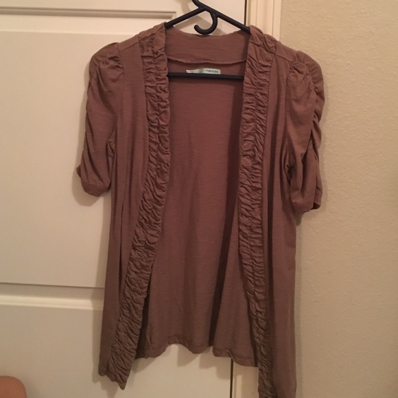 Brown light weight top
