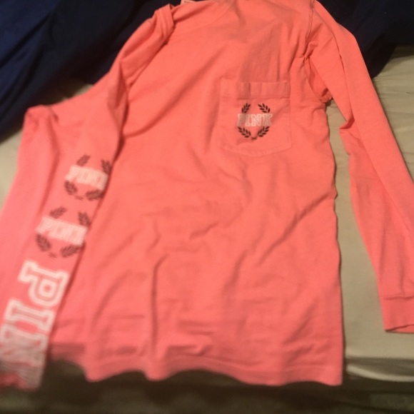 VS PINK long sleeve shirt