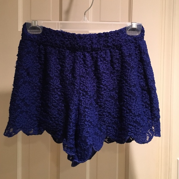 Free People lace shorts