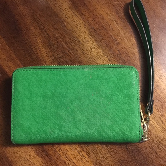 Michael Kors wallet/wristlet - Picture 2 of 4